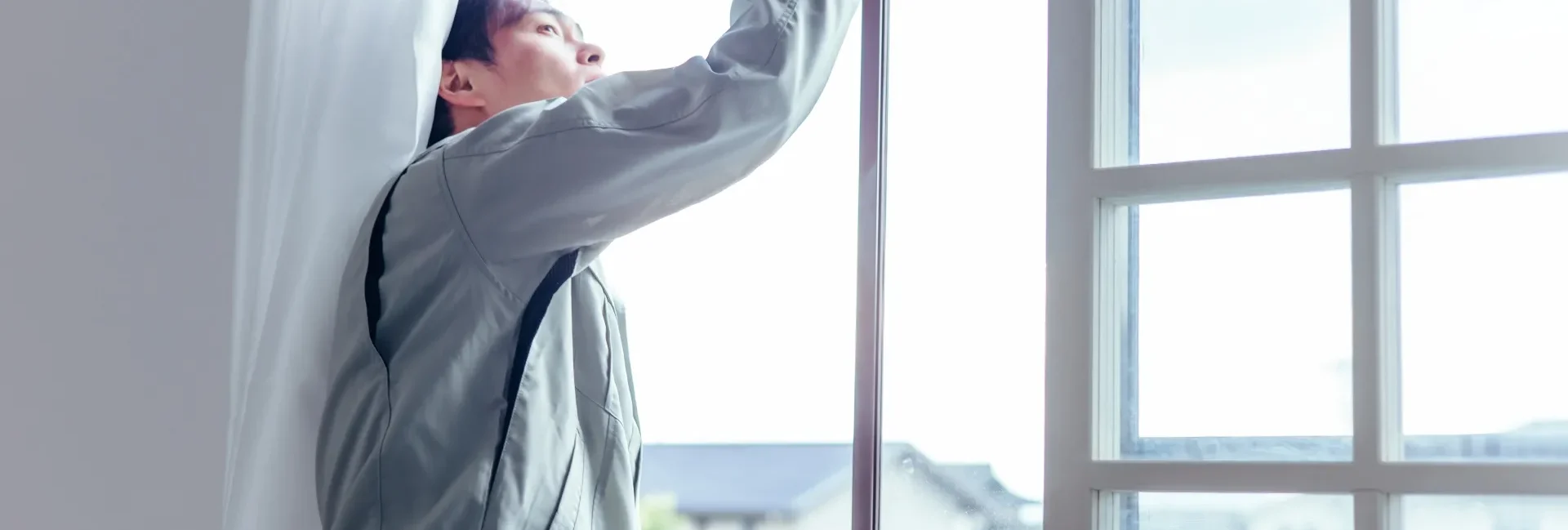 PETフィルムとは？特徴や用途、身近な製品をわかりやすく解説